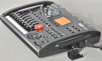 Zoom-R8 Recorder/Sampler/I-face/Control